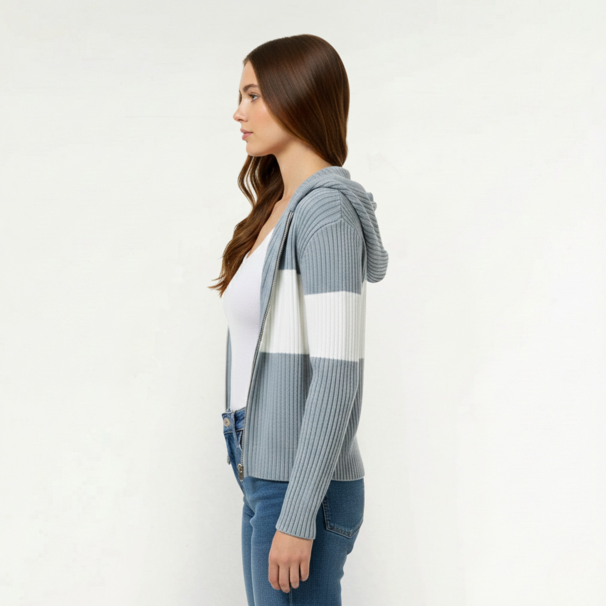 Damska bluza typu color-block zapinana na zamek